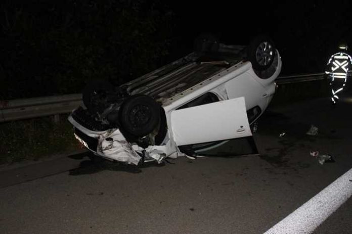 Unfallfahrzeug Unfallfahrzeug