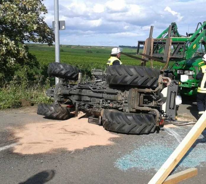 Umgestürzter Traktor