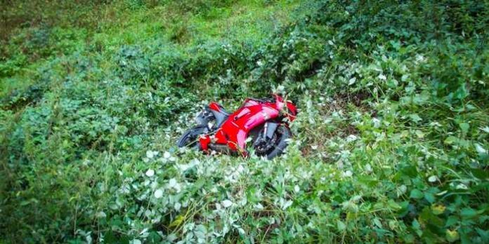 Das verunglückte Motorrad Das verunglückte Motorrad