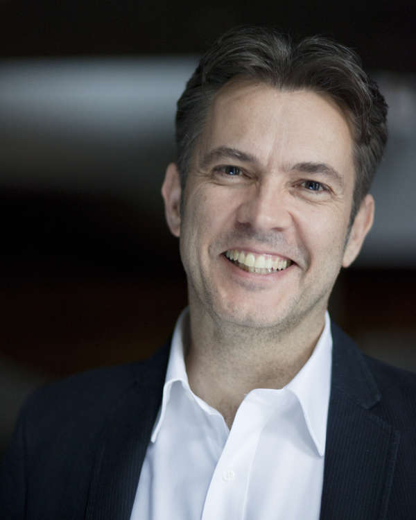GMD Justin Brown (Foto: Felix Grünschloß) GMD Justin Brown (Foto: Felix Grünschloß)