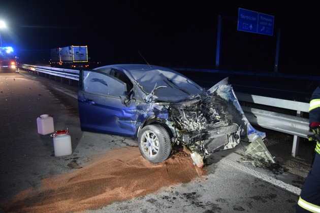 Unfallbeteiligtes Fahrzeug Unfallbeteiligtes Fahrzeug