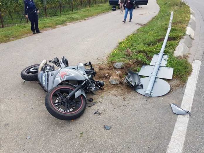 Unfallstelle - Bild: Polizei Unfallstelle - Bild: Polizei