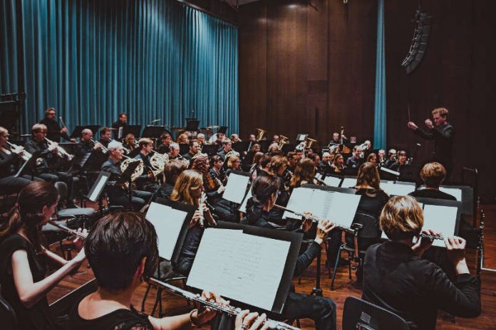 Das Sinfonische Blasorchester Ludwigshafen (Foto: SBO LU) Das Sinfonische Blasorchester Ludwigshafen (Foto: SBO LU)