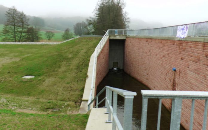 So sieht das Hochwasserrückhaltebecken bei Fischbachtal heute aus. (Foto: RP Darmstadt)