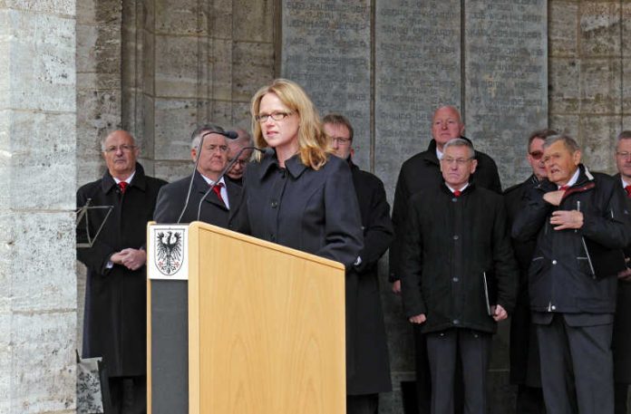 Volkstrauertag, VG Heidesheim, Kerstin Klein