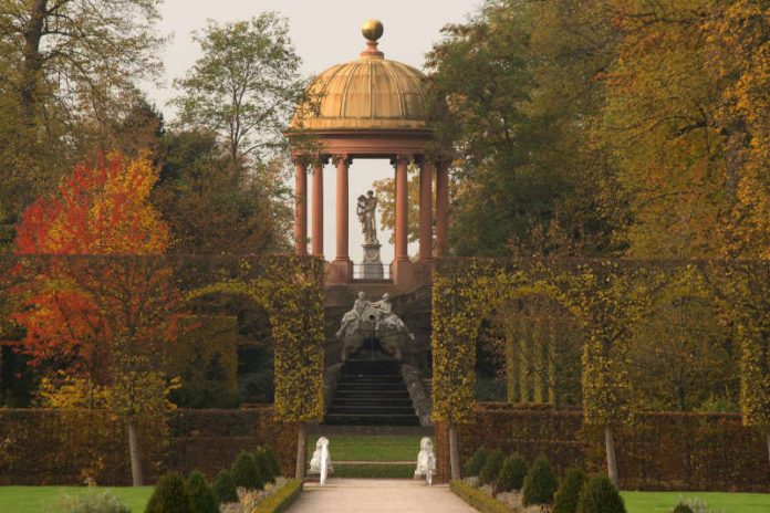 Apollotempel im Schlossgarten Schwetzingen (Foto: Ursula Wetzel / SSG-Pressebild)