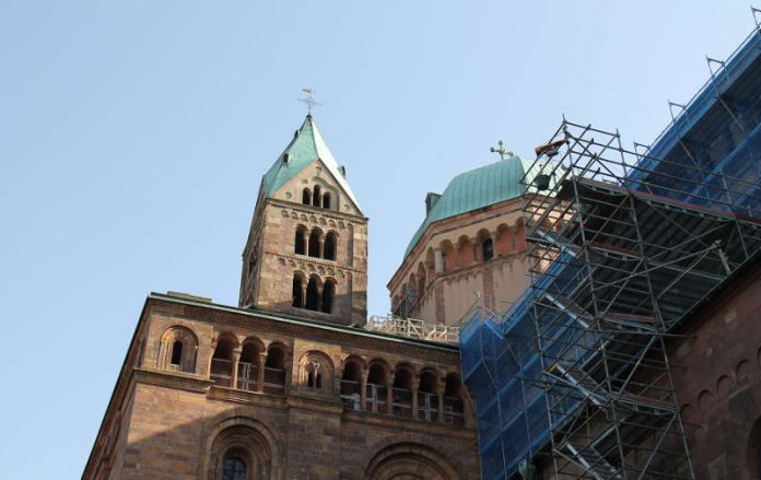 Dom zu Speyer, Gerüst am nördlichen Mittelschiff 2017. (Foto: Domkapitel Speyer)