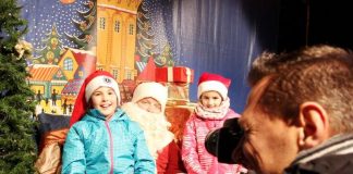 Aktion „Fotos mit dem Weihnachtsmann“. (Foto: Lions Club Mannheim-Quadrate)