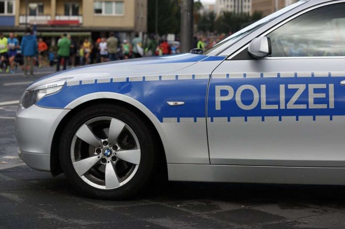 Funkstreifenwagen der hessischen Landespolizei (Foto: Holger Knecht)