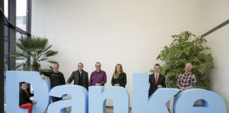 Umweltdezernentin Rosemarie Heilig und das Energiereferat sagen im Rahmen des 'Ideenwettbewerb Klimaschutz 2017' Danke (Foto: Energiereferat / Stefanie Kösling)