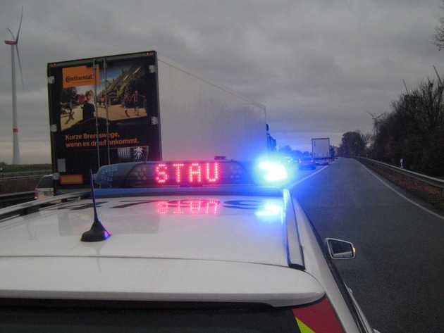 Rettungsgasse rettet Leben - Die Polizei ahndet Verstöße drastisch