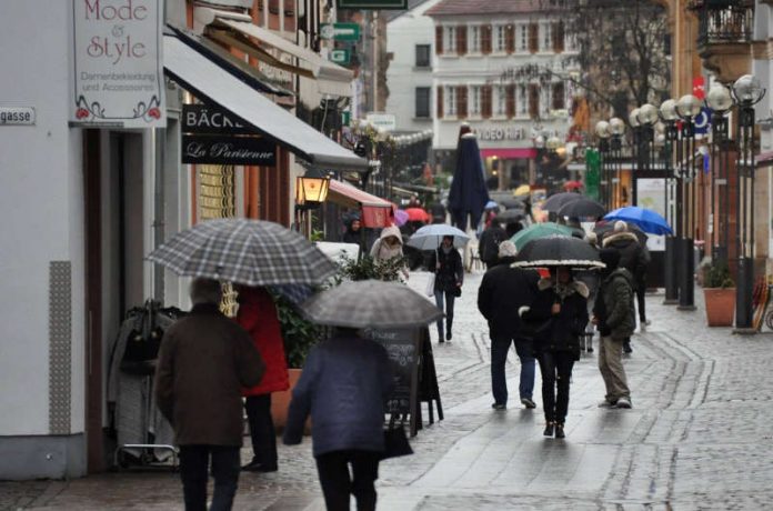 Zieht auch bei herbstlichem Wetter viele Besucherinnen und Besucher an: Die attraktive Landauer Innenstadt. (Foto: Stadt Landau in der Pfalz)