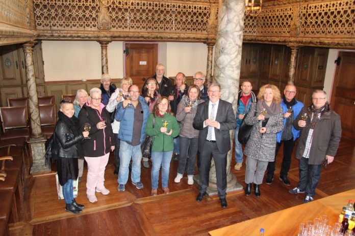 Die 18-köpfige Delegation und OB Eger (Foto: Stadt Speyer)