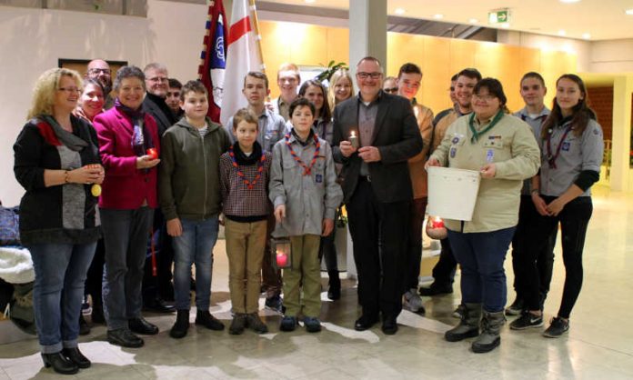 171219_Friedenslicht_Rathaus_dtg_2 Friedenslicht Ingelheim
