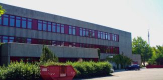 Die Realschule plus im Alfred-Grosser-Schulzentrum Bad Bergzabern. (Foto: Kreisverwaltung Südliche Weinstraße)
