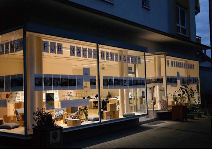 Der Zukunftsraum des Reallabors wird weiterhin der Wissenschaft und der Bürgerschaft als Nachhaltigkeitszentrum im Stadtraum dienen. (Foto: KIT) Der Zukunftsraum des Reallabors wird weiterhin der Wissenschaft und der Bürgerschaft als Nachhaltigkeitszentrum im Stadtraum dienen. (Foto: KIT)
