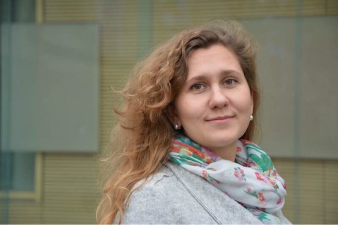Bundeskanzler-Stipendiatin Anna Burova forscht für ein Jahr an der Frankfurt UAS. (Foto: Frankfurt UAS/Friederike Mannig)