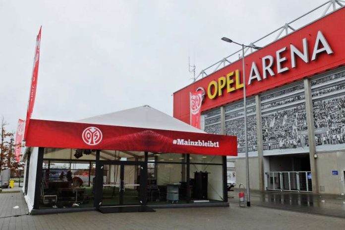 Fanzelt (Foto: Jeschke/Mainz 05)