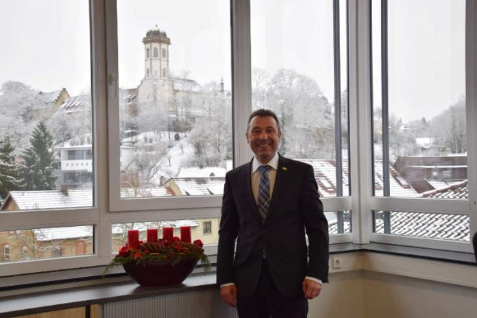 Oberbürgermeister Jörg Albrecht (Foto: Stadtverwaltung Sinsheim) Oberbürgermeister Jörg Albrecht (Foto: Stadtverwaltung Sinsheim)