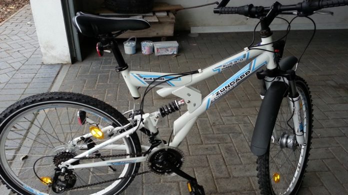 Wem gehört dieses Mountain-Bike? Wem gehört dieses Mountain-Bike?