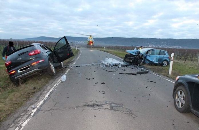 Zusammenstoß auf der K1 (Foto: Polizei RLP)