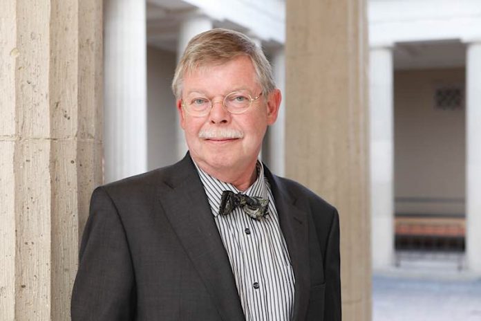 Dr. Theo Jülich (Foto: HLMD/Wolfgang Fuhrmannek)