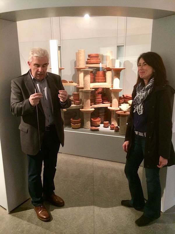 Ortsbürgermeister Gerhard Beil und Vorsitzende der IG Gästeführer Martina Roth (Foto: IG Südpfalz) Ortsbürgermeister Gerhard Beil und Vorsitzende der IG Gästeführer Martina Roth (Foto: IG Südpfalz)