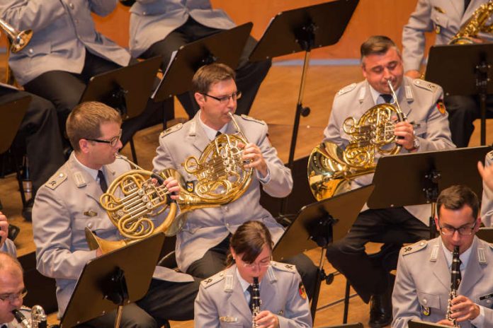 Musiker des Heeresmusikkorps Ulm (Foto: Bundeswehr) Musiker des Heeresmusikkorps Ulm (Foto: Bundeswehr)