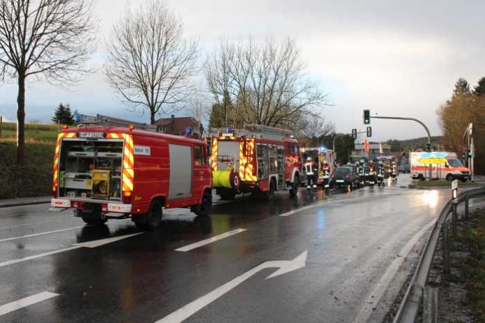 Feuerwehreinsatz auf der B38