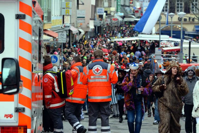 Rotkreuzler im Fastnachtseinsatz