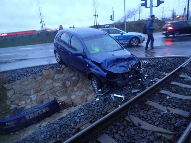 Der verunfallte Opel Corsa Der verunfallte Opel Corsa