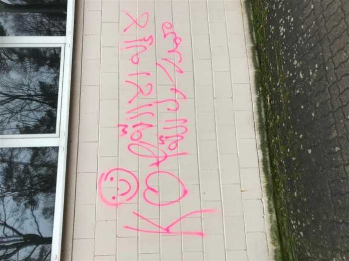 Kunst oder Sachbeschädigung Kunst oder Sachbeschädigung