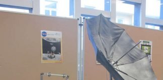 Der „Moon rovA2“ überzeugte durch sein Design: Im Mitmachmuseum EXPERIMINTA stellt er auch seine Fahrtüchtigkeit unter Beweis. (Foto: Frankfurt UAS/Nadine Näther)