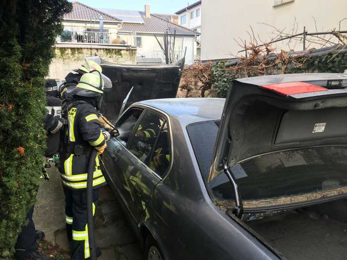 PKW-Brand in der Moltkestrasse