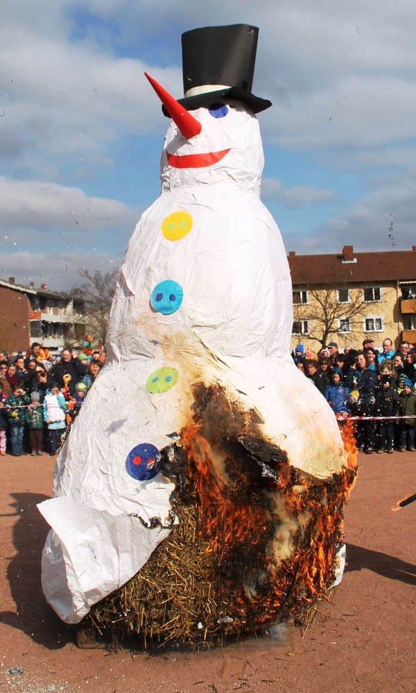 Winterverbrennung in Eisenberg (Foto: Verbandsgemeinde Edenkoben)