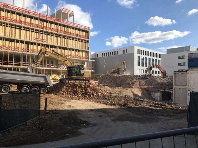 Abriss der Alten Med (Foto: Klinikum Darmstadt)