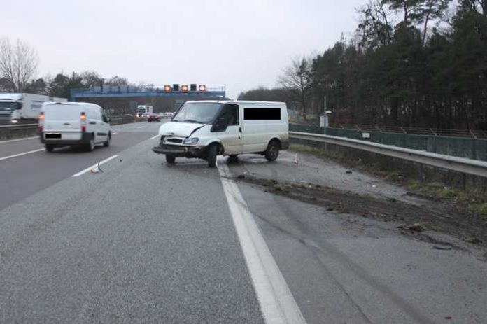 Unfallbeteiligtes Fahrzeug