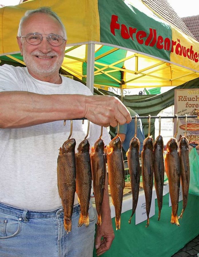 Bauernmarkt_Forellenräucherei