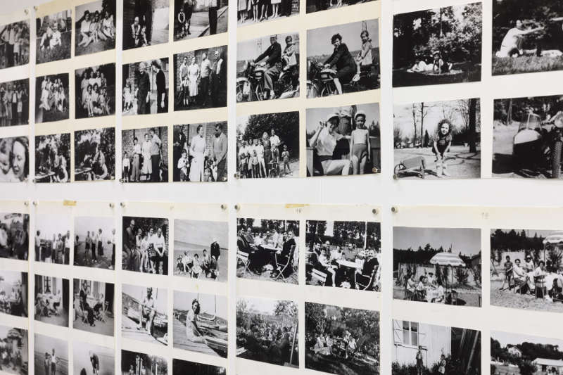 Christian Boltanski, 1939-1964 Album de Photo de la Famille D., 1971 (© VG Bild-Kunst, Bonn 2018, Foto/photo: Axel Schneider)