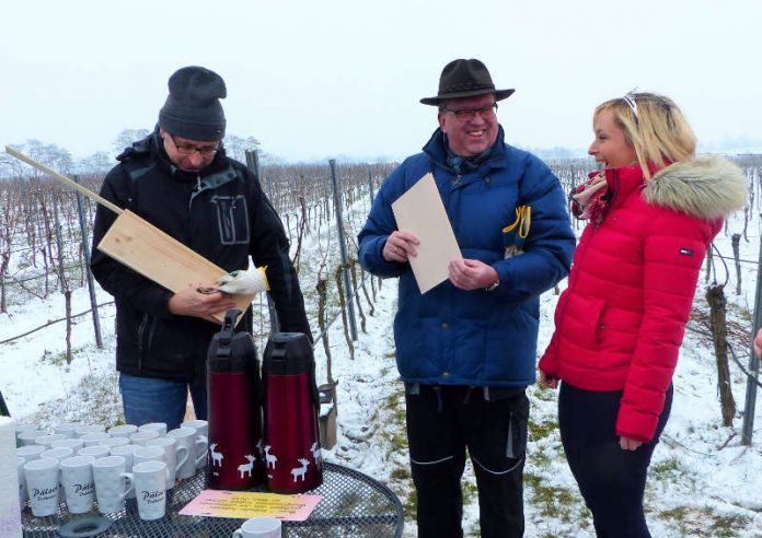 Ernennung Weinpatin (Foto: Kreisverwaltung Rhein-Pfalz-Kreis)