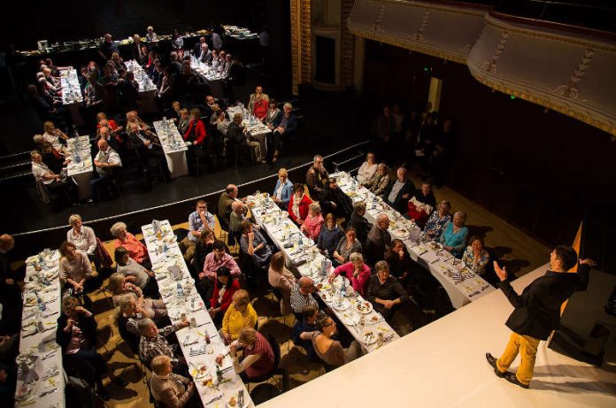 Brunch im Alten Saal (Foto: Annemone Taake)