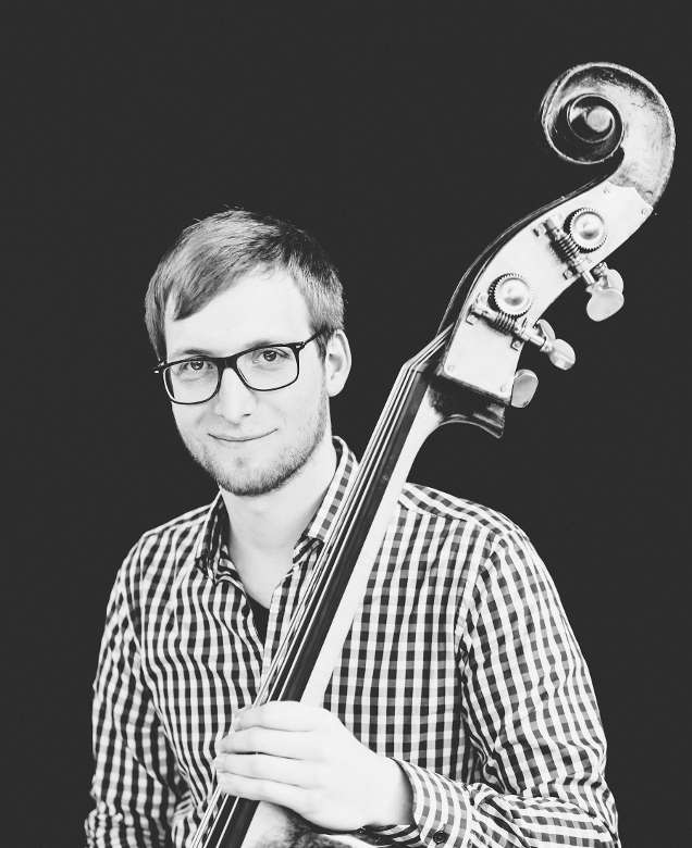 Solokontrabassist Jens Veeser (Foto: Annemone Taake)