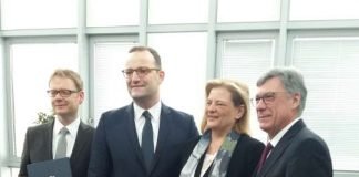 Parlamentarischer Staatssekretär Dr. Thomas Gebhart, Bundesgesundheitsminister Jens Spahn, Parlamentarische Staatssekretärin Sabine Weiss, Staatssekretär Lutz Stroppe. (Foto: Thomas Gebhart, MdB)