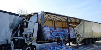 Schwerer Lkw-Auffahrunfall auf der Autobahn