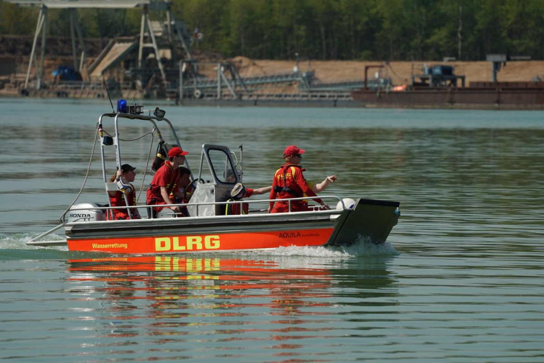 Eines der bei der Übung eingesetzten Rettungsboote (Foto: Holger Knecht)