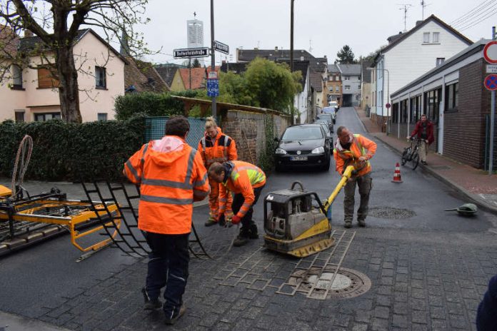 StreetPrint Verfahren auf der Dottenfeldstrasse (Foto: Amt für Straßenbau und Erschließung Frankfurt)