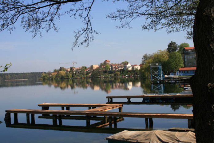 Blick vom Straussee auf Strausberg