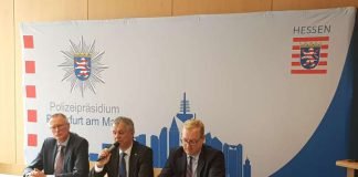 Foto von der Pressekonferenz. v.l.: Albrecht Schreiber, Gerhard Bereswill, Markus Frank (Foto: Stadt Frankfurt am Main)