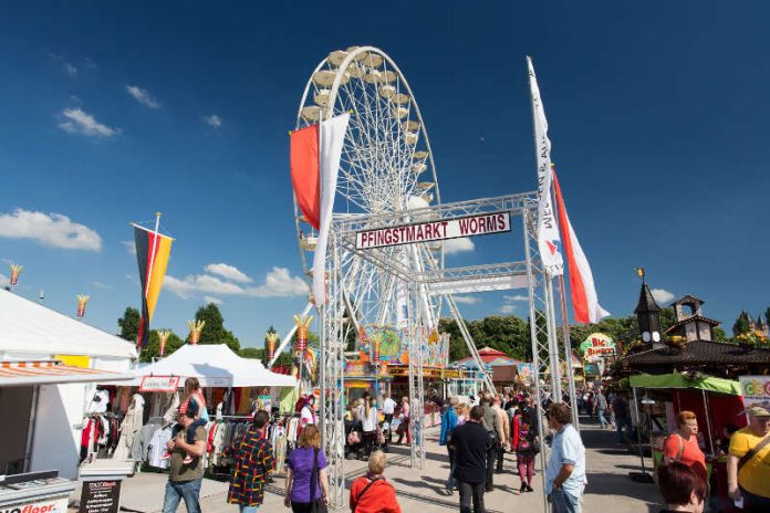 Pfingstmarkt Worms (Foto: Bernward Bertram)