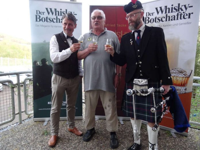 “Der Whisky-Botschafter” Heinfried Tacke – McHerbie (Herbert Laubscher) – “Piper Gotti” Marcus Gottwald (Foto: privat)